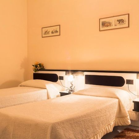 Hotel Falisco Fabrica di Roma Extérieur photo