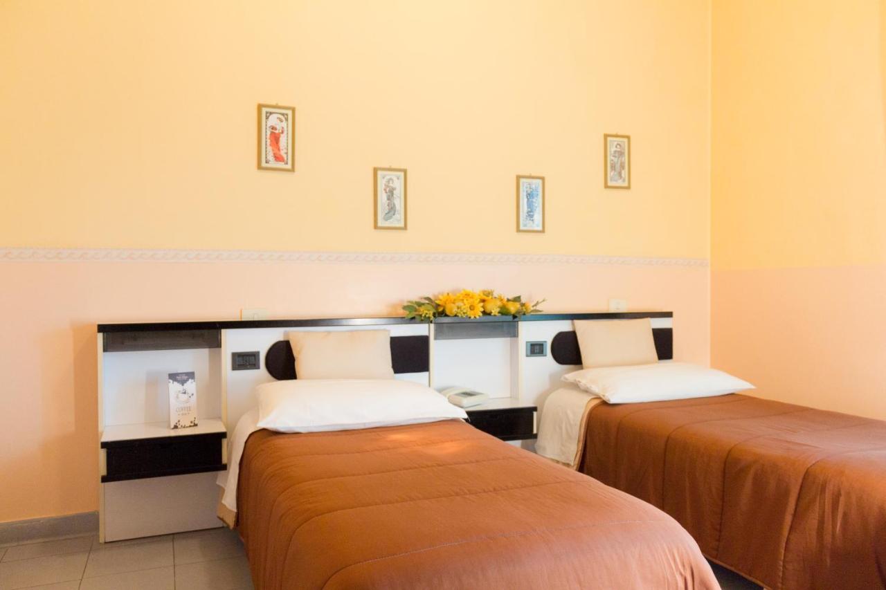 Hotel Falisco Fabrica di Roma Extérieur photo