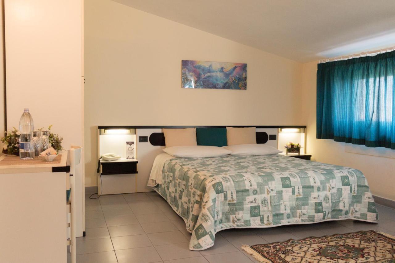 Hotel Falisco Fabrica di Roma Extérieur photo